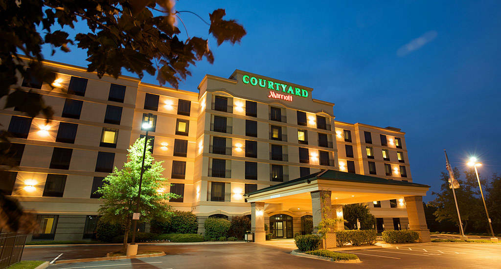 Courtyard Louisville Airport Exterior foto